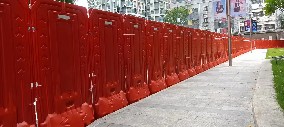 塑料圍擋：輕巧、耐久和易安裝的優(yōu)勢(shì)特點(diǎn)【旭東鋼構(gòu)】